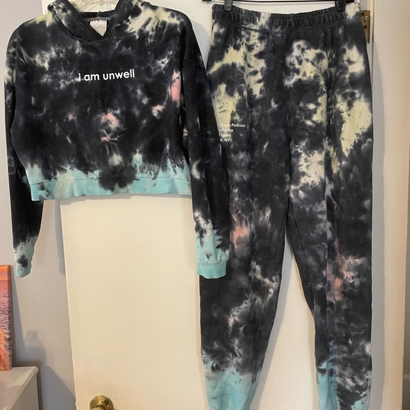 Worn Once. CALL HER DADDY single father era sweatpants. Size Medium. - Picture 3 of 3